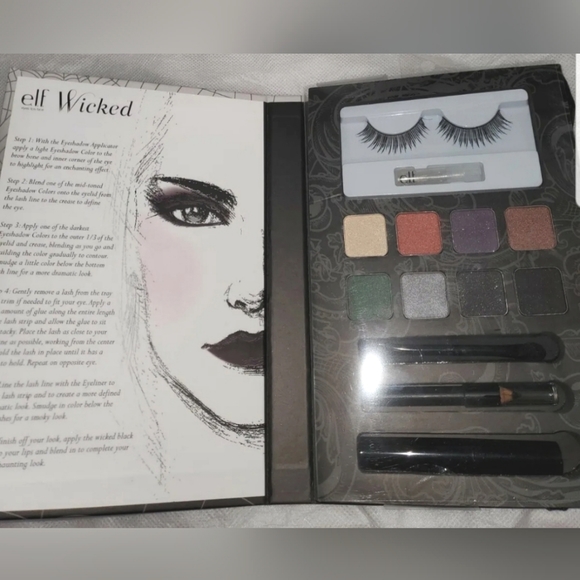 Lot of 3 e.l.f Cosmetics Beauty Books Vampire, Wicked, & Diva - Picture 6 of 10
